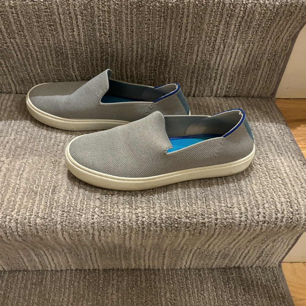 Iridescent Rothy’s sneakers - Picture 2 of 5